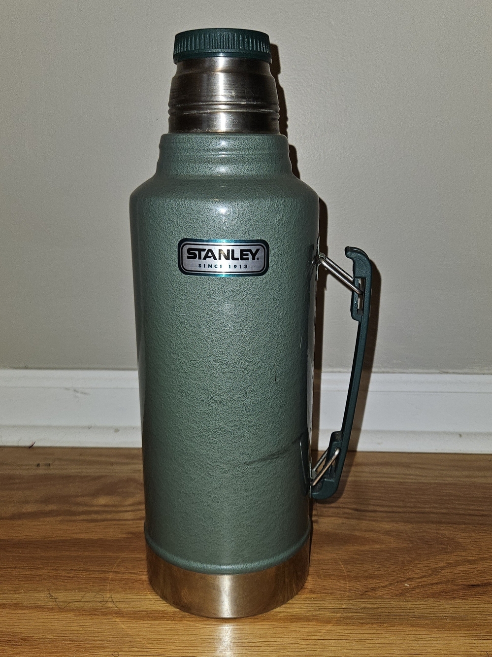 Stanley Classic Vacuum Bottle 1.1 Qt Hammertone Green Thermos Bottle Only No Cup